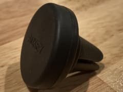 AUKEY 車載ホルダー マグネット エアコン吹き出し口用 片手操作 HD-C5のサムネイル