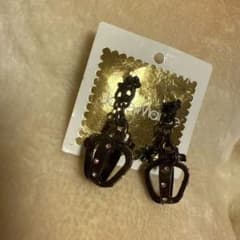 Jane Marple クラウン型ピアス ピンクストーン付き - メルカリ