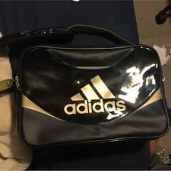 Adidas エナメル バッグのサムネイル