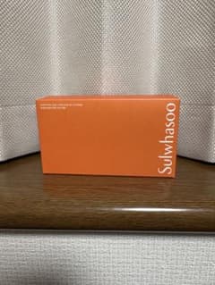Sulwhasoo エッセンシャル デイリー ルーティン キット 4点のサムネイル