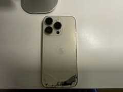 Apple iPhone 14 Pro ゴールド 本体のサムネイル