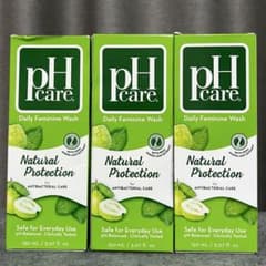 pH care Daily Feminine Wash 150ml 3本のサムネイル