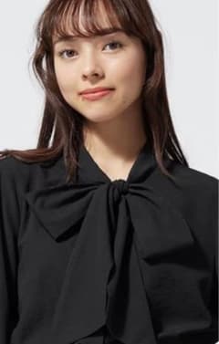 GU guビッグボウタイブラウス　ＸＸＬのサムネイル