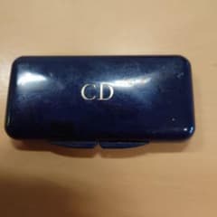 CD アイシャドウパレットのサムネイル