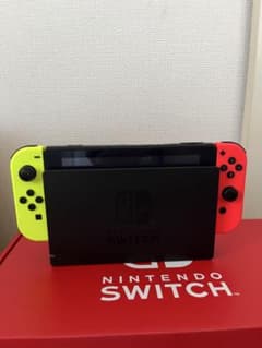 道具マニア様専用　Nintendo Switch 本体 イエロー/レッドのサムネイル