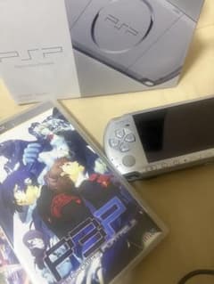 PSP 3000 本体 ミスティックシルバー ソフト2本付きのサムネイル