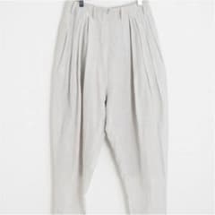 ohta タックパンツ 定価34560円のサムネイル