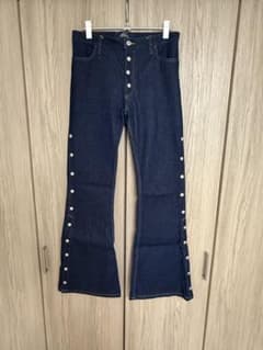な*お様 SHIKITARI Side snap bell-bottom denのサムネイル