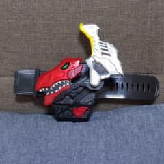 リュウソウチェンジャーのサムネイル