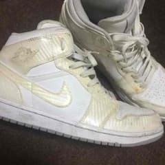 #値下げ NIKE AIR JORDAN 1 PHATのサムネイル
