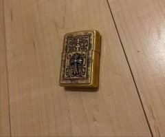 クロスモチーフ彫金 オイルライター ゴールドカラーのサムネイル