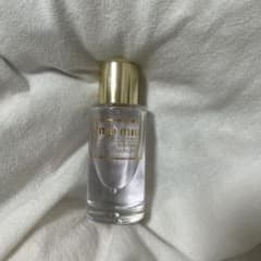 MIUMIU レ　ゾー　アラモード　デアリングダーリン　オードトワレ　50ml miu miu レ・ゾー・アラモード デアリングダーリン - メルカリ