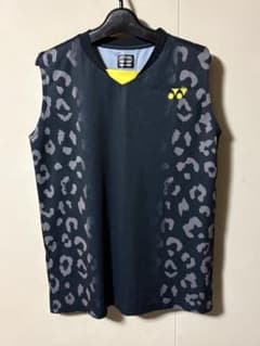YONEX バドミントン ノースリーブ ウェア レオパード柄のサムネイル
