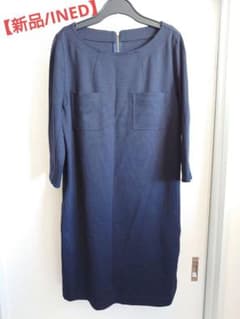 【新品】INEDひざ丈ワンピース(ネイビー)のサムネイル