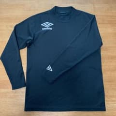 umbro インナーシャツのサムネイル