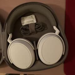Sennheiser Momentum 4 Wireless ホワイトのサムネイル