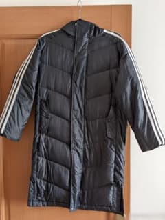 adidas　ベンチコート　140㌢のサムネイル