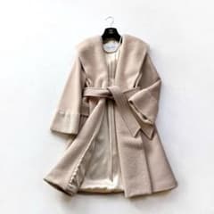 【MaxMara】最高級白タグ　ウールカシミヤ　アルパカ　ベルテッドコート　40 MaxMara】最高級白タグ ウールカシミヤ アルパカ ベルテッドコート 40