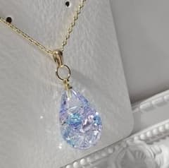 1780.スワロ入り♡ しずく型レジンネックレス♡ 1932.スワロ入り♡ しずく型レジンネックレス♡ - メルカリ