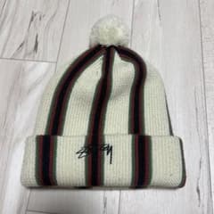 Stussy ボンボン ニット帽のサムネイル