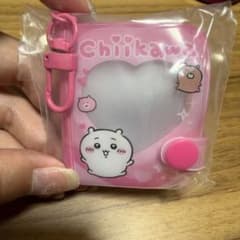 ちいかわ ミニコレクトブックキーホルダー　ちいかわのサムネイル
