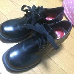 ヒールローファーのサムネイル