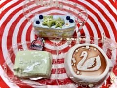 【美品3点おまとめ】スクイーズ Momo skye モモtaonini タオニニのサムネイル