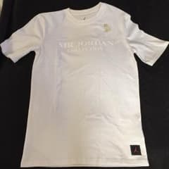 ナイキ エアジョーダン Tシャツのサムネイル