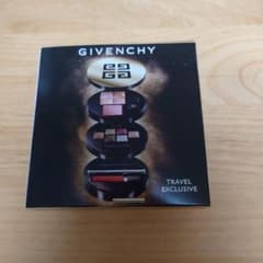 GIVENCHY2018クリスマスコフレ　ゴールド・グラマー・パレット（箱あり）のサムネイル