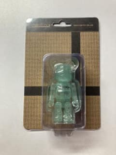 MEDICOM TOY PLUS CLEAR G.I.D ベアブリックのサムネイル