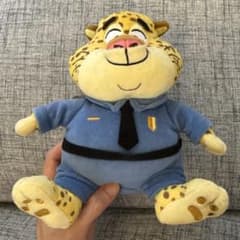 ズートピア クロウハウザー ぬいぐるみ ディズニーストア - メルカリ