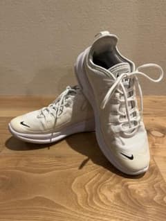 NIKE AIR MAX AXIS 22.5センチのサムネイル