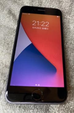 iPhone8 SIMロックフリー 64GB Space Gray 82%のサムネイル
