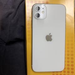 iPhone 11 ホワイト 64 GB SIMフリーのサムネイル