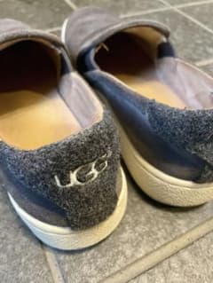 UGG スリッポン グレー 22cmのサムネイル