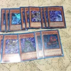 セトさん専用 遊戯王 暗黒界デッキ メインのみ スリーブ付きのサムネイル