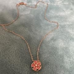 桜　回転ネックレス　ピンク　花見　アクセサリーのサムネイル