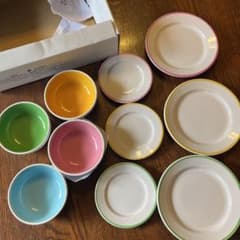 IKEA おままごと　お皿セットのサムネイル