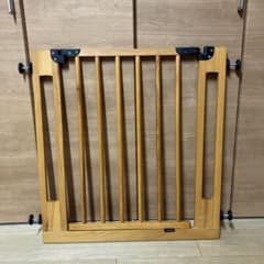 木製ベビーゲート 調整可能のサムネイル
