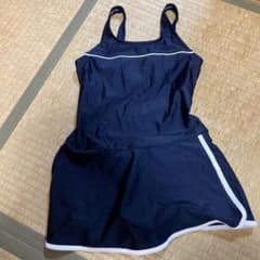 女の子 水着のサムネイル