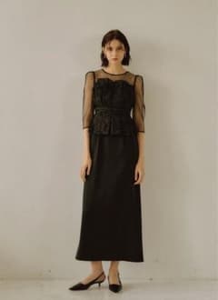 【新品】LE’RURE Flourish pencil dressのサムネイル