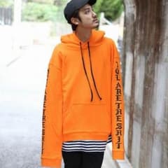 WHITELAND BLACKBURN パーカー 登坂広臣 三代目 マホト 着用のサムネイル