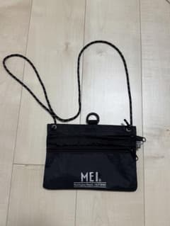 MEI サコッシュ ショルダーバッグ ブラック Sサイズのサムネイル