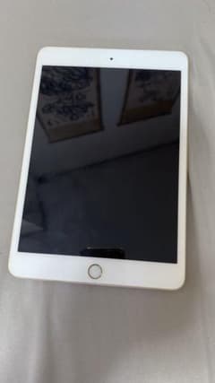iPad mini 3 16GB wifi+cellular sofbankのサムネイル