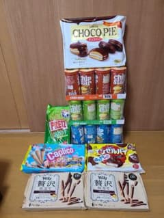②お菓子詰め合わせ チョコパイ チップスター ポッキー プリッツ
