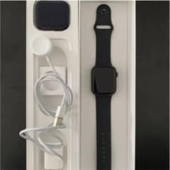 美品  Apple Watch Series 4  新品ソロループ付きのサムネイル