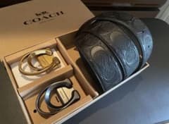 COACH ブラックレザーベルト バックル2個付きのサムネイル