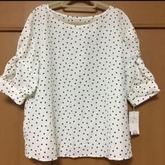 ドット柄トップスのサムネイル