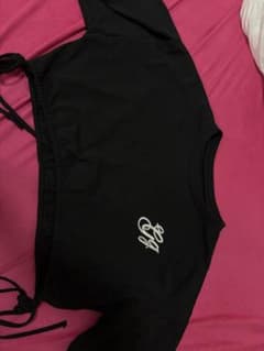 s*a様 EG 刺繍ロゴ クロップド丈 半袖Tシャツ ブラックのサムネイル