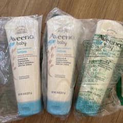 Aveeno Baby Daily Moisture Lotion 3本セットのサムネイル